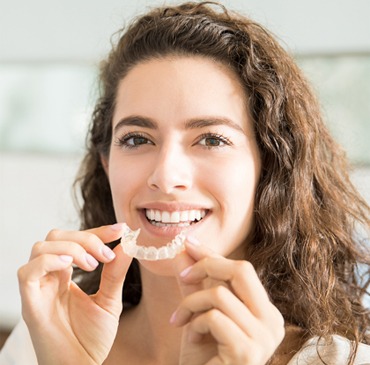 Invisalign Clear Braces Calgary | Calgary Dentist | Scenic Acres Dental | NW Calgary